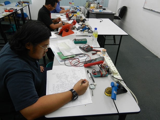 electronics-fault-finding-course