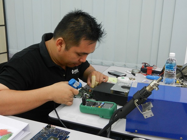 electronics tips and repair course