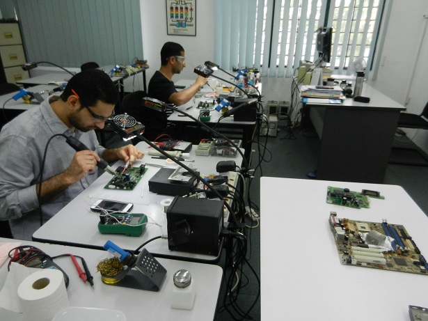 electronic repair course oman