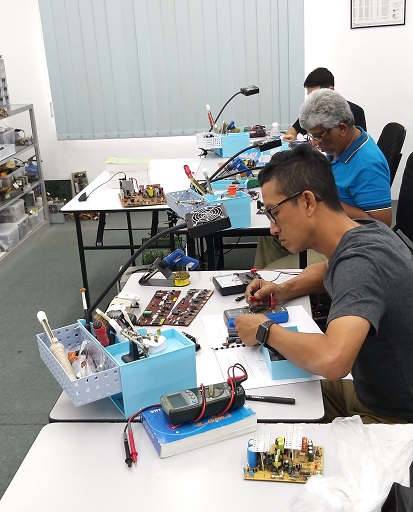 Singaporean electronics training