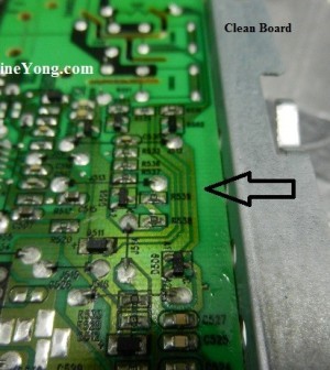 Cleaning The Circuit Board | Electronics Repair And ...