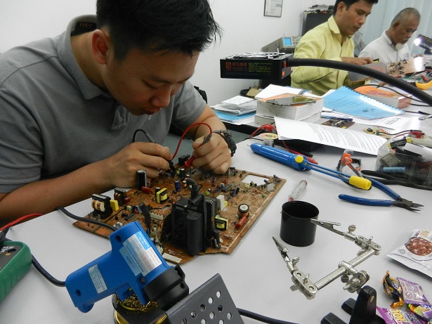 circuit board repair course
