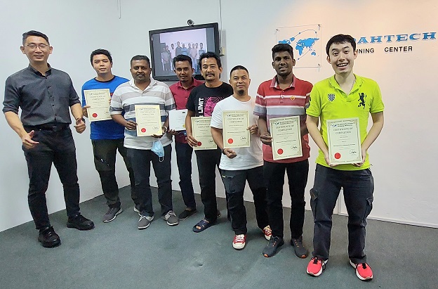 technical course for singapore student
