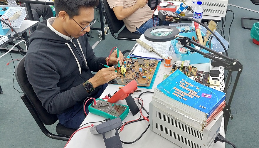 kota baru kelantan kursus elektronik repair