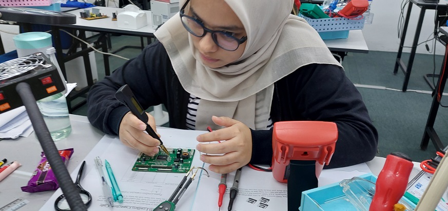 how to fix electronics repair course for usa student