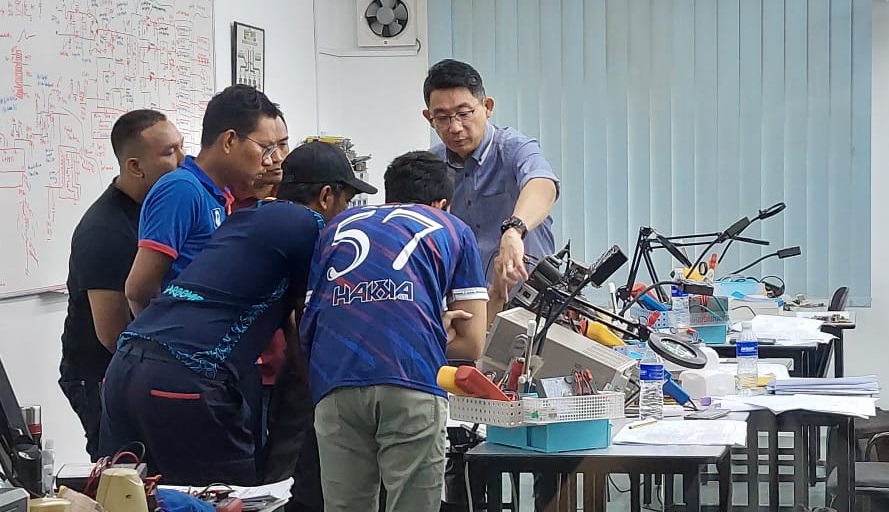 MRCB staff training in electronics