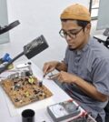 electronics repair course