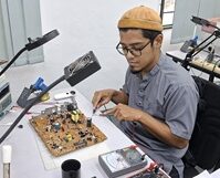 electronics repair course