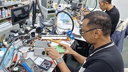 perodua technical staff